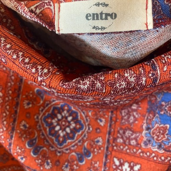 NWT Entro Paisley Boatneck Long-Sleeve Top - Picture 2 of 5